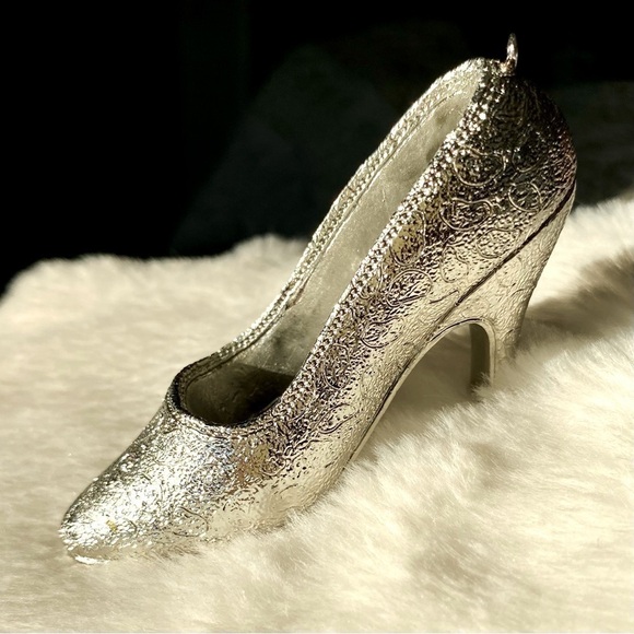 VICTORIAN Style Silver Tone Shoe Ornaments Set of 6 - Picture 6 of 16